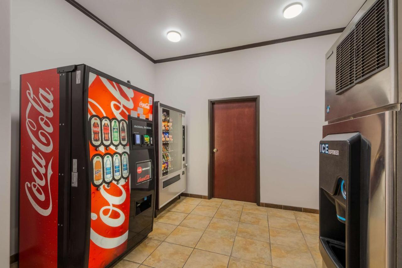Surestay Plus Hotel By Best Western Near Seaworld San Antonio Dış mekan fotoğraf