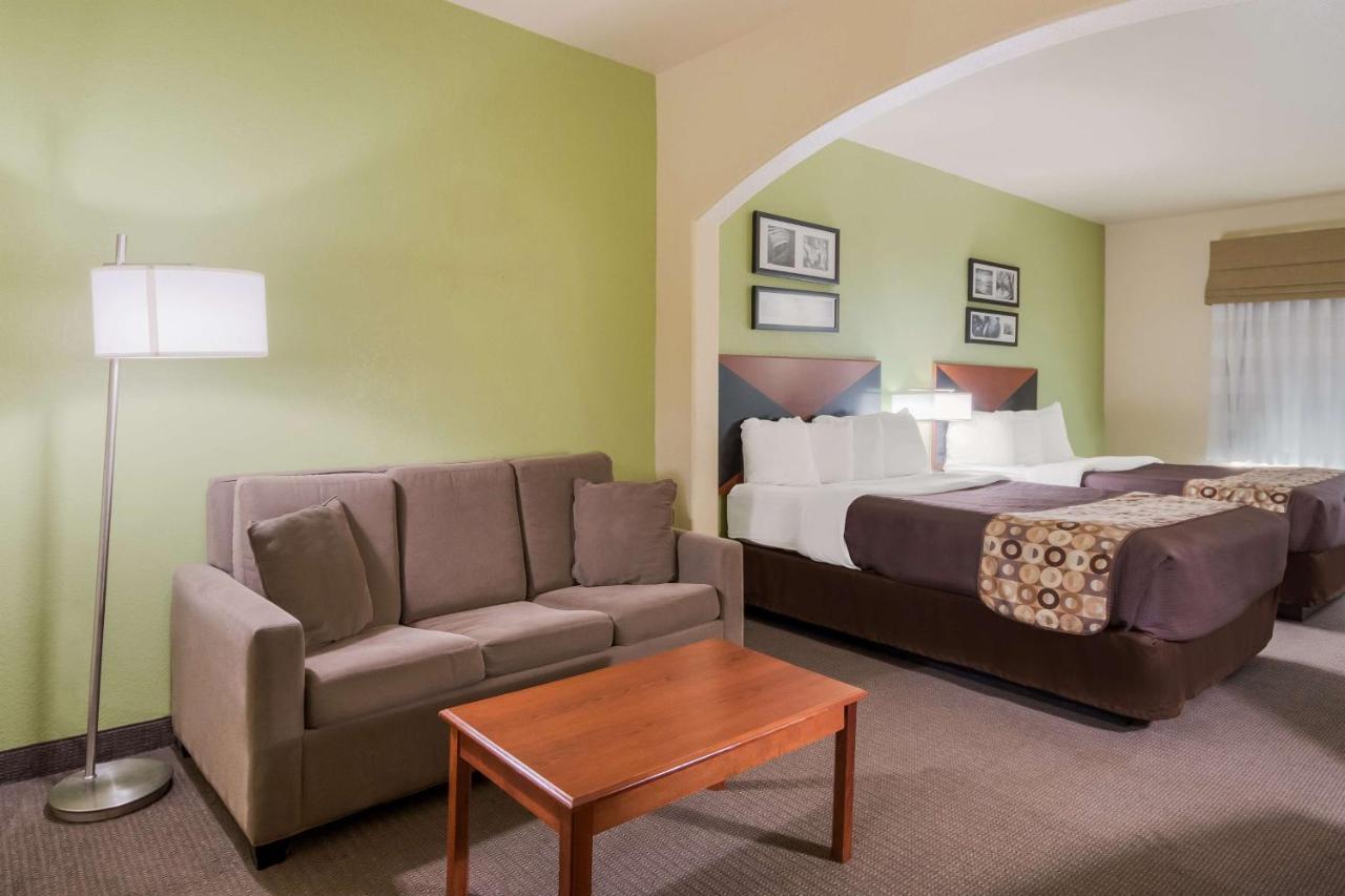 Surestay Plus Hotel By Best Western Near Seaworld San Antonio Dış mekan fotoğraf