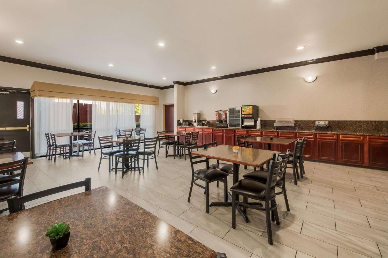 Surestay Plus Hotel By Best Western Near Seaworld San Antonio Dış mekan fotoğraf