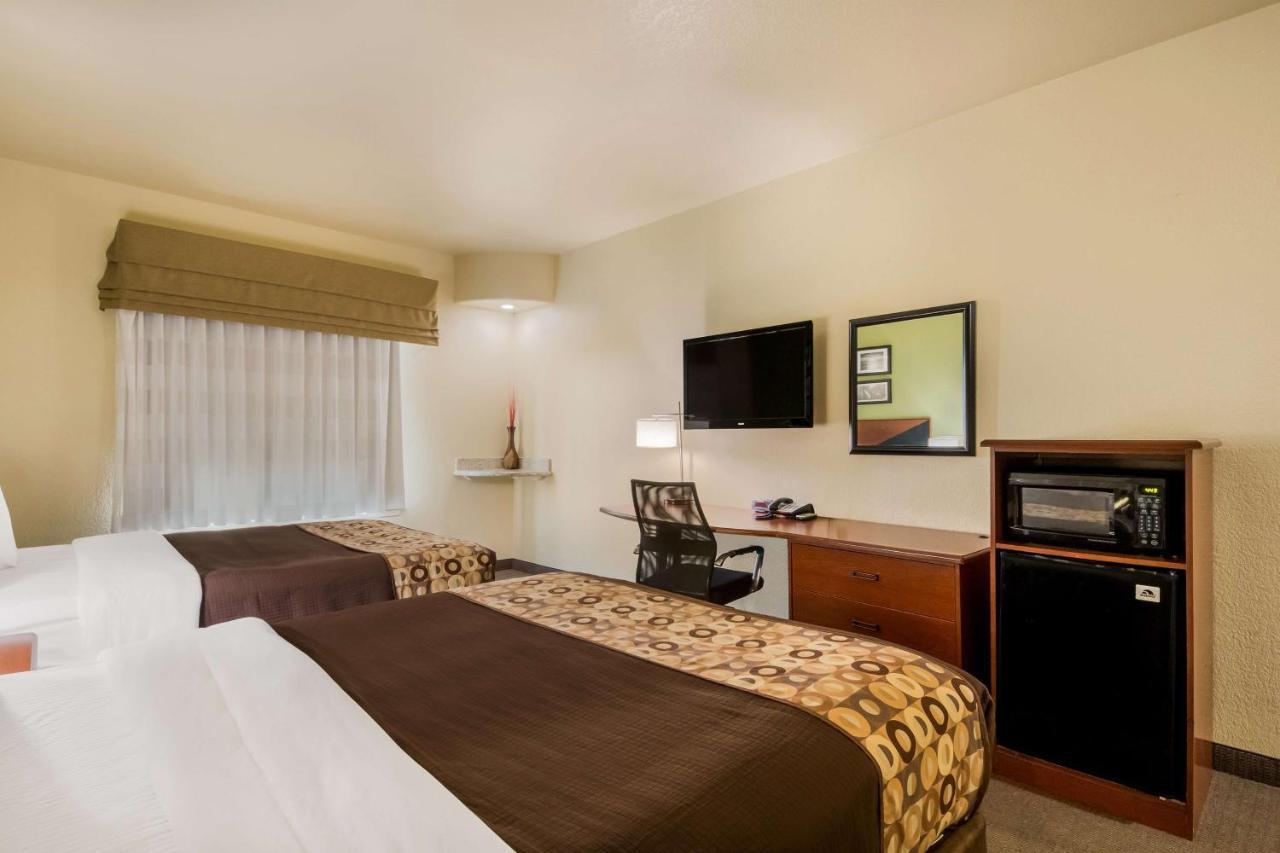 Surestay Plus Hotel By Best Western Near Seaworld San Antonio Dış mekan fotoğraf